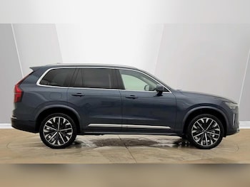 Used Volvo XC90 2025 for sale - 78923283: Photo