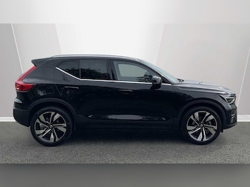 Used Volvo XC40 2025 for sale - 78684534: Photo
