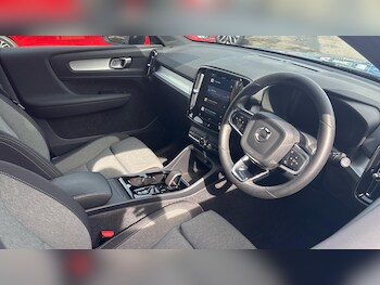 Used Volvo XC40 2023 for sale - 75941066: Photo