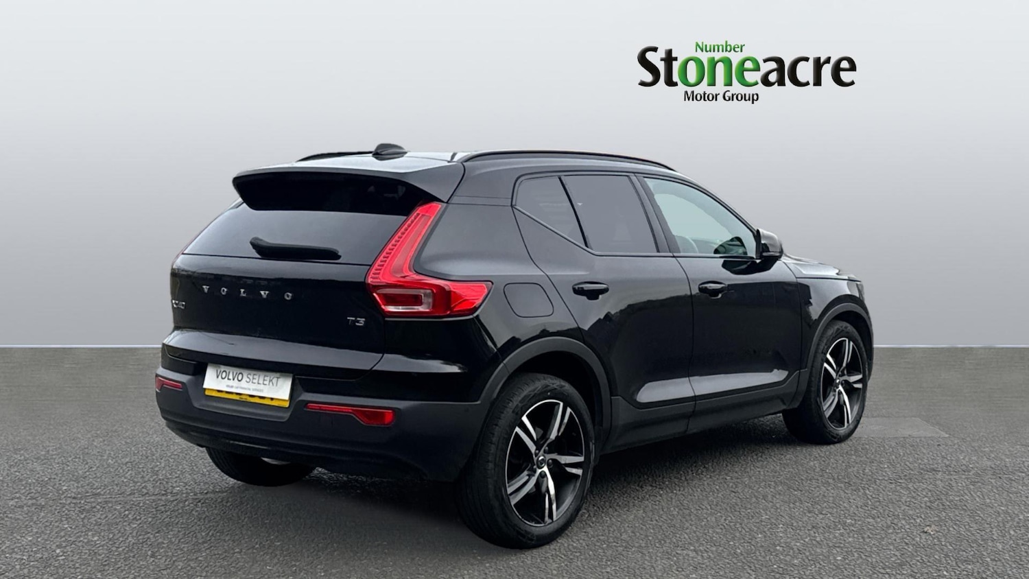 Used Volvo XC40 2021 for sale - 76094992: Photo 2