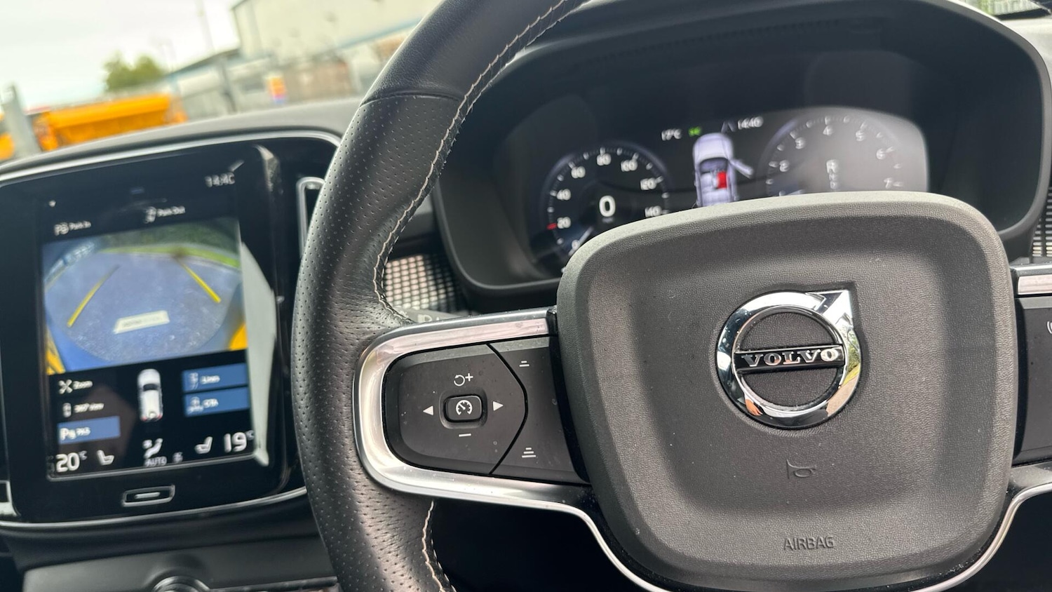 Used Volvo XC40 2021 for sale - 76094992: Photo 20