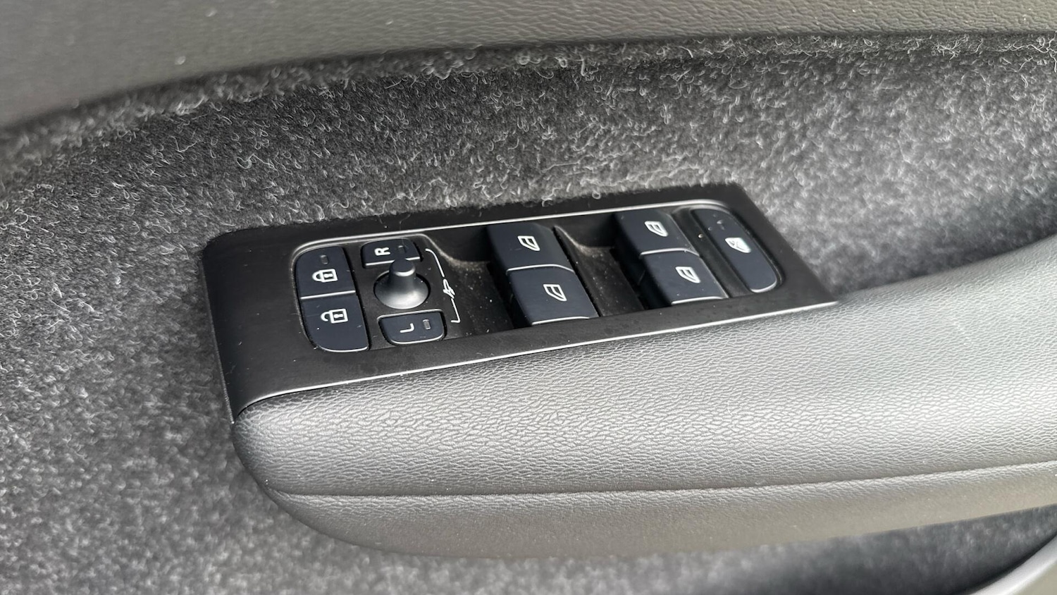Used Volvo XC40 2021 for sale - 76094992: Photo 22