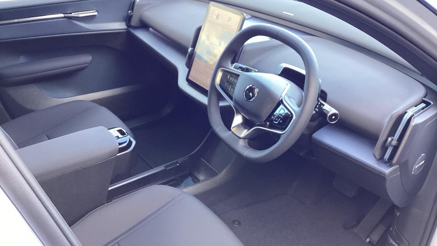 Used Volvo EX30 2025 for sale - 76109903: Photo 61