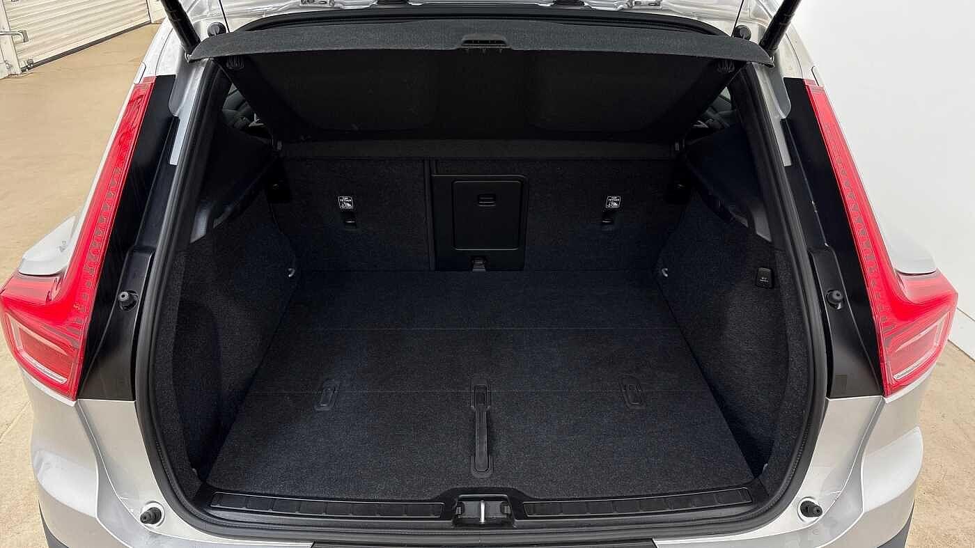 Used Volvo XC40 2025 for sale - 76337366: Photo 14