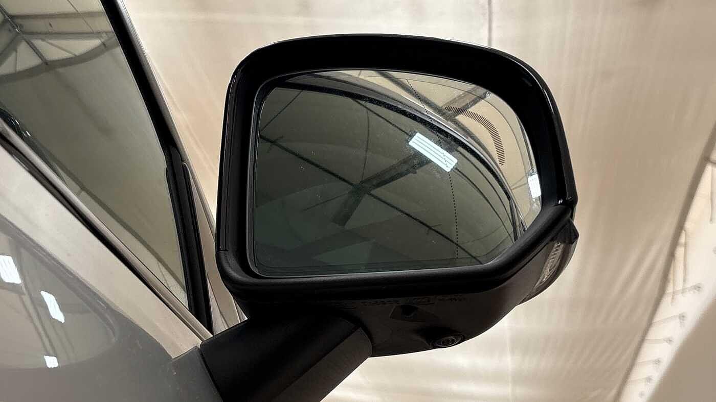 Used Volvo XC40 2025 for sale - 76337366: Photo 21