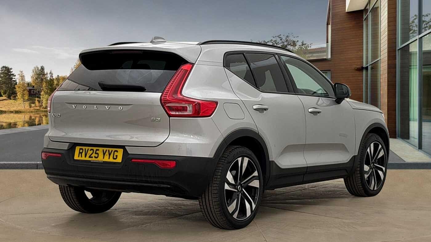 Used Volvo XC40 2025 for sale - 76337366: Photo 3