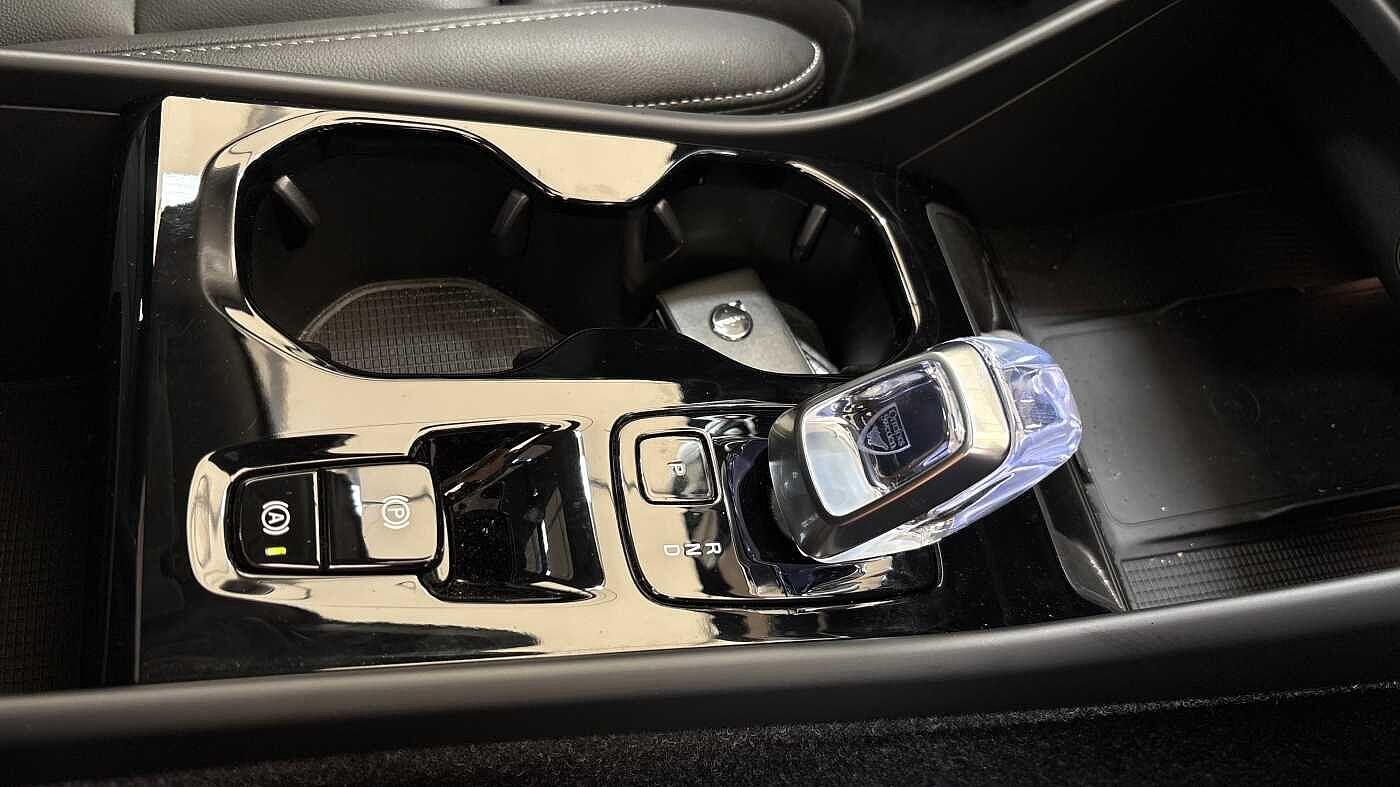 Used Volvo XC40 2025 for sale - 76337366: Photo 32