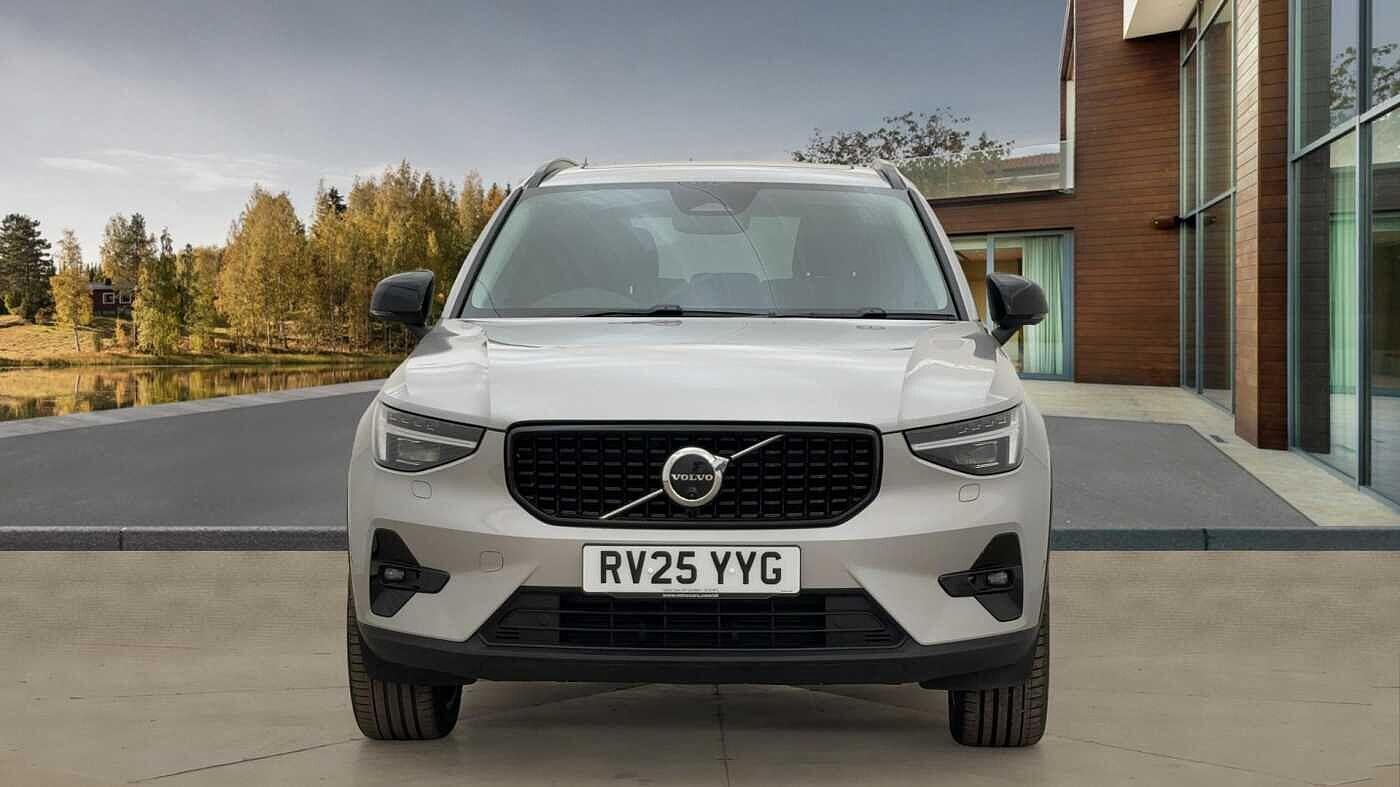 Used Volvo XC40 2025 for sale - 76337366: Photo 8