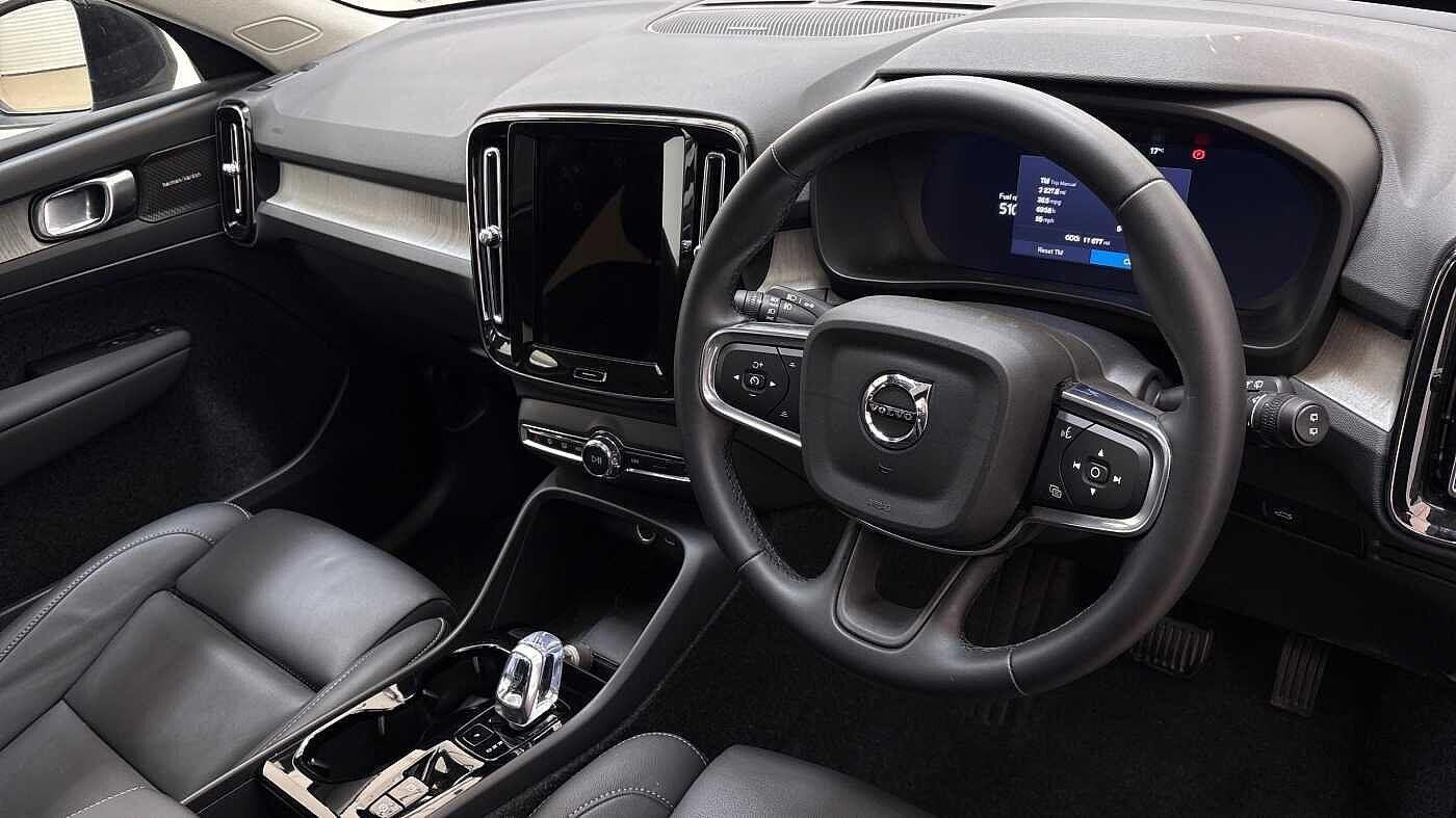 Used Volvo XC40 2025 for sale - 76337366: Photo 9