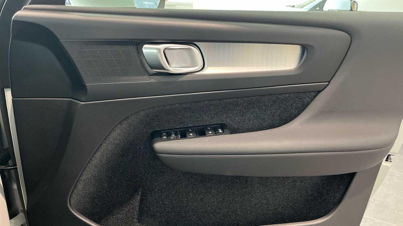 Used Volvo XC40 2025 for sale - 76499232: Photo 20