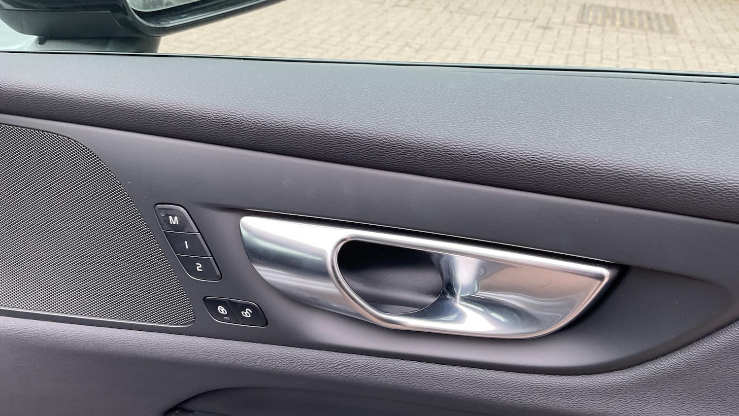 Used Volvo V60 2025 for sale - 77109129: Photo 15