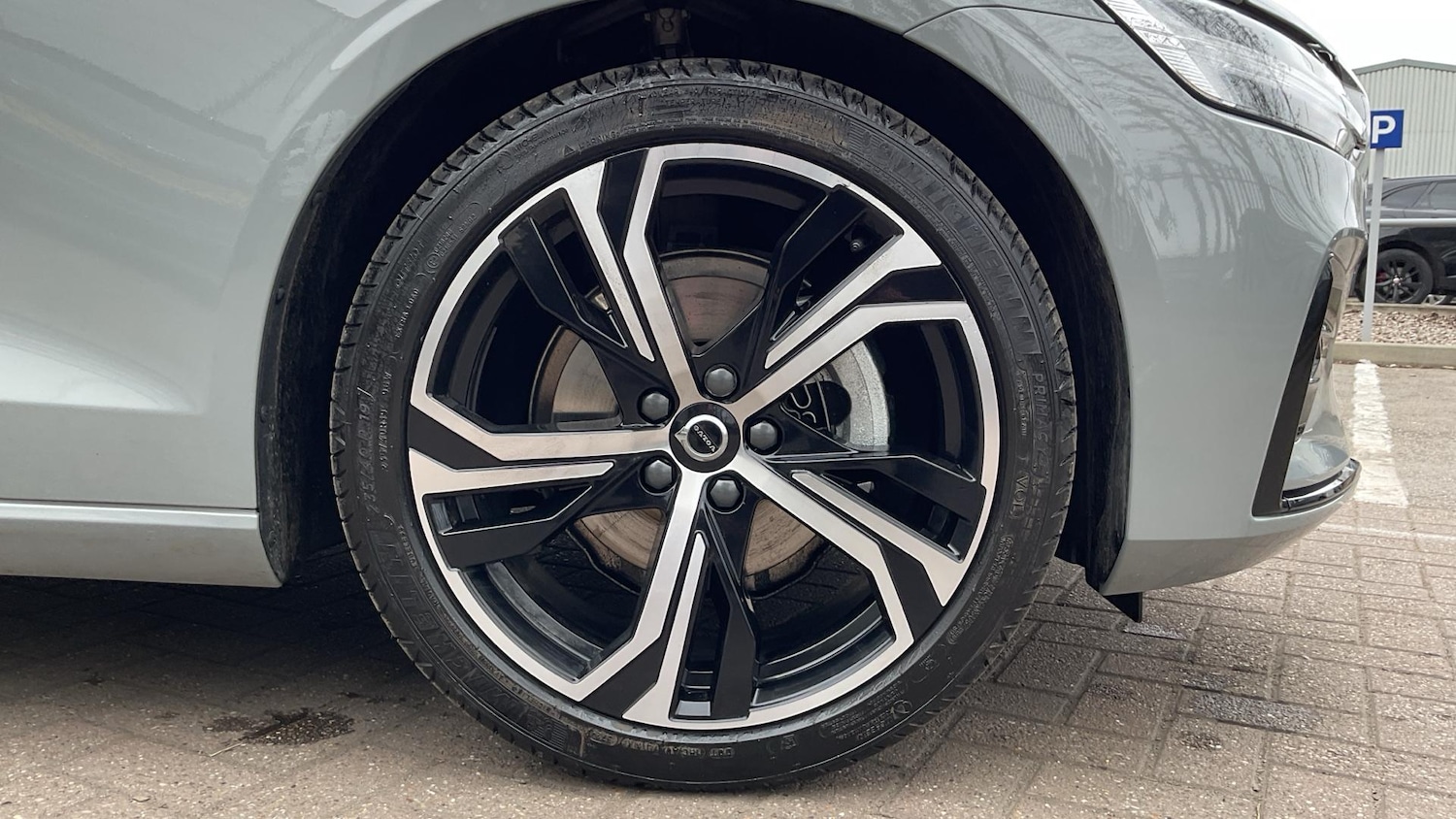 Used Volvo V60 2025 for sale - 77109129: Photo 16