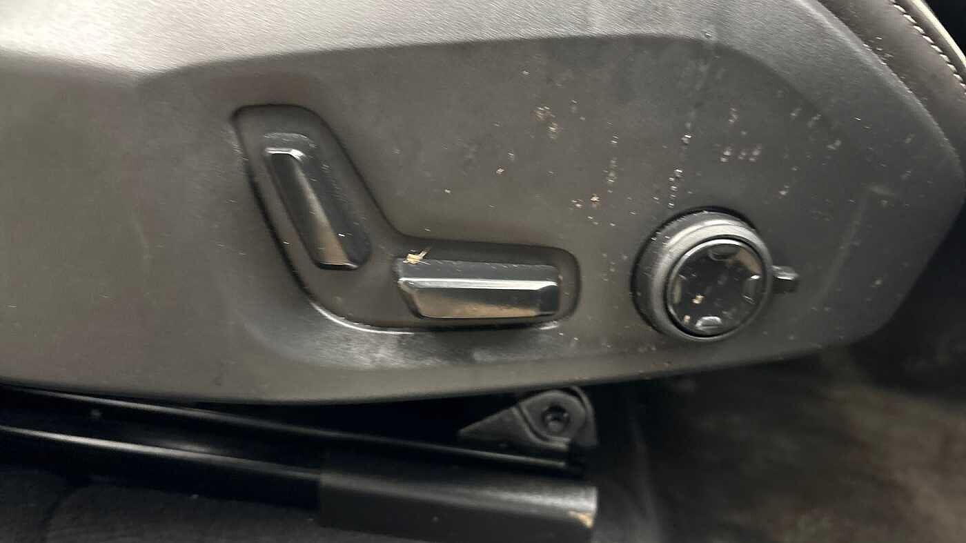 Used Volvo XC60 2025 for sale - 77537204: Photo 27