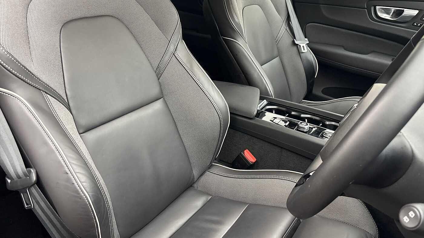 Used Volvo XC60 2025 for sale - 77537204: Photo 28