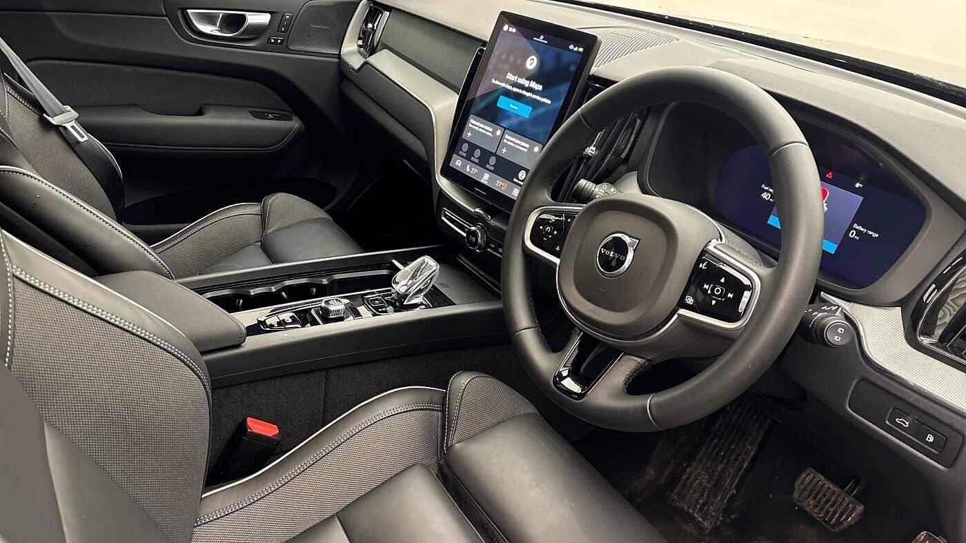 Used Volvo XC60 2025 for sale - 77537204: Photo 9