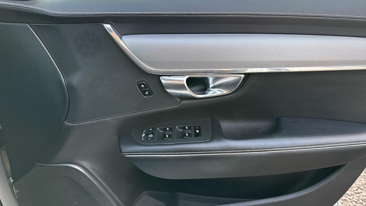 Used Volvo S90 2018 for sale - 76865245: Photo 24