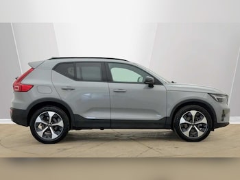 Used Volvo XC40 2025 for sale - 79049325: Photo