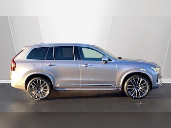 Used Volvo XC90 2025 for sale - 77049826: Photo