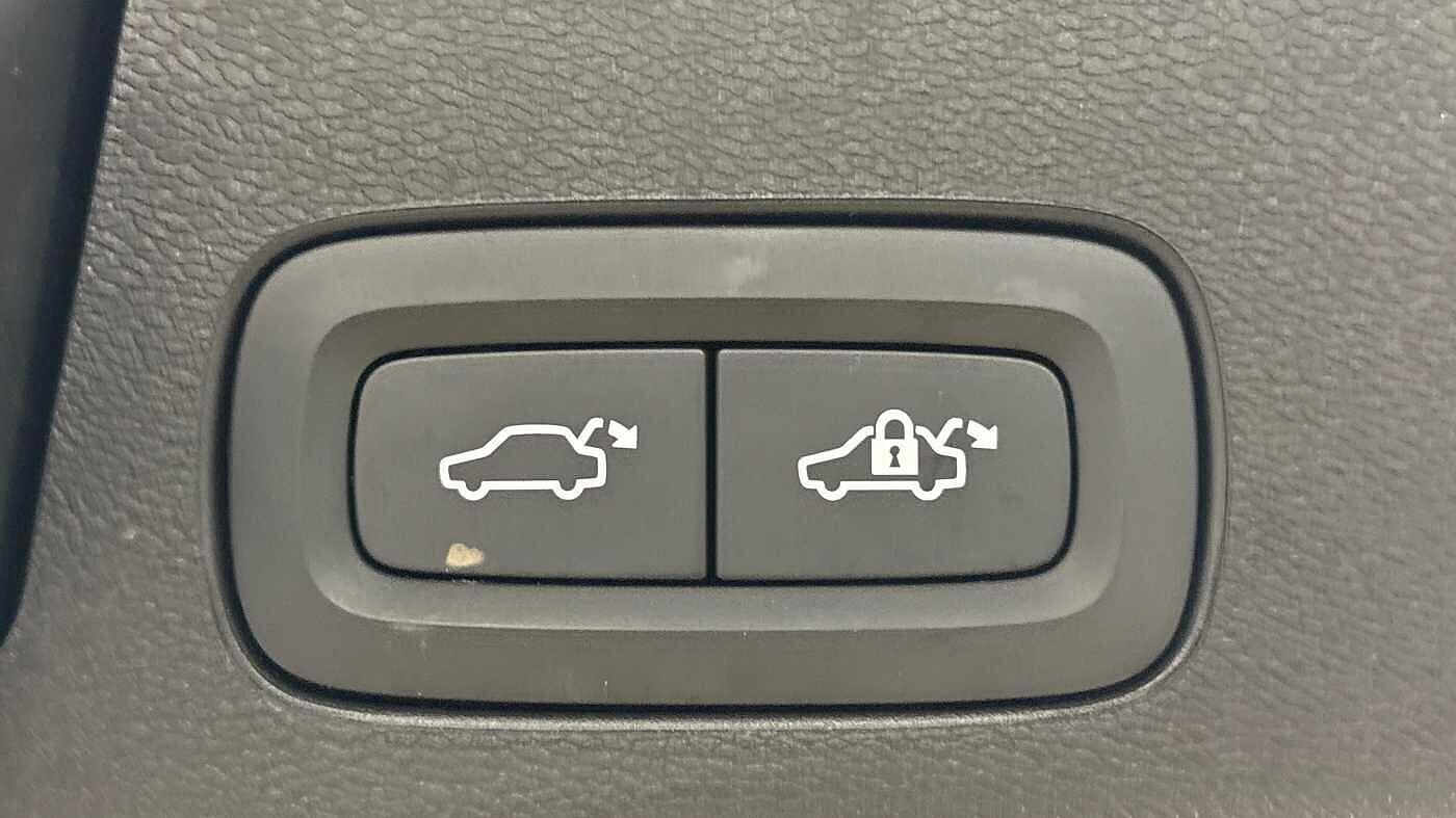 Used Volvo XC60 2025 for sale - 78006514: Photo 19