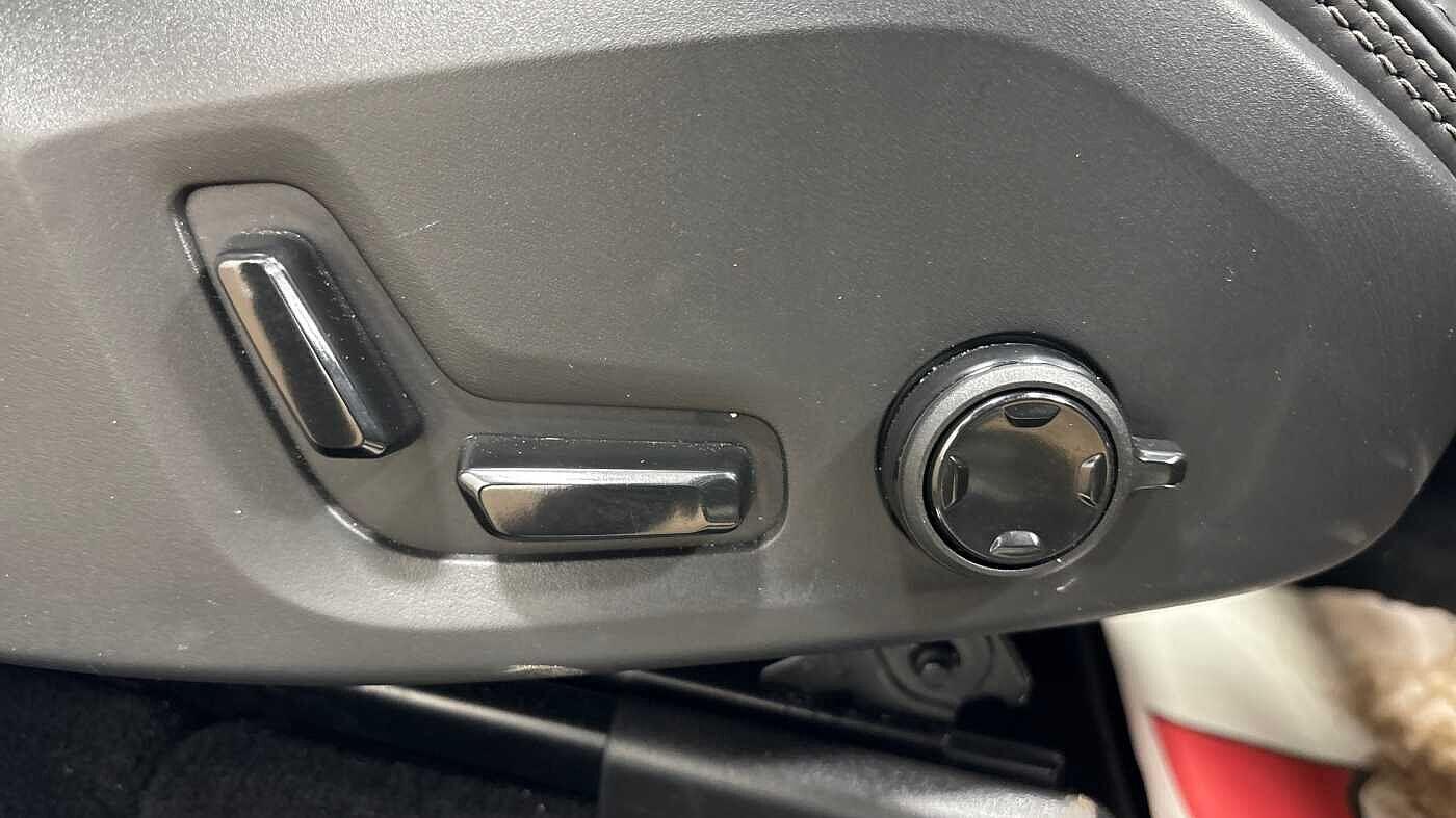 Used Volvo XC60 2025 for sale - 78006514: Photo 28