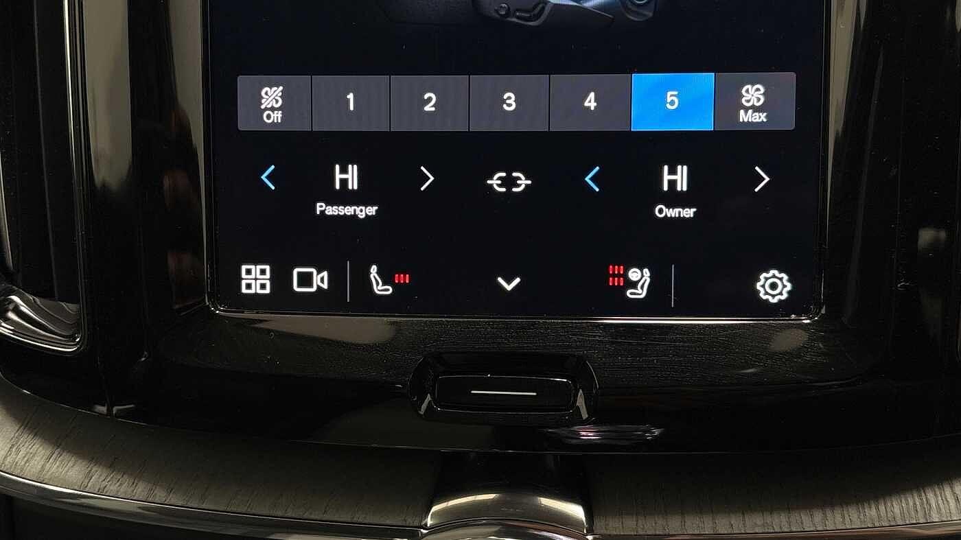 Used Volvo XC60 2025 for sale - 78006514: Photo 40