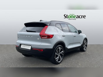 Used Volvo XC40 2020 for sale - 76175224: Photo 2