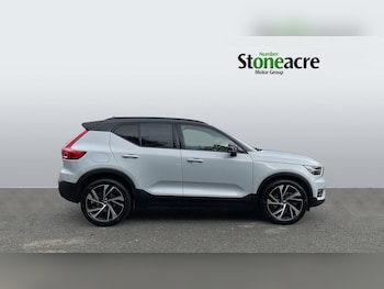 Used Volvo XC40 2020 for sale - 76175224: Photo 3