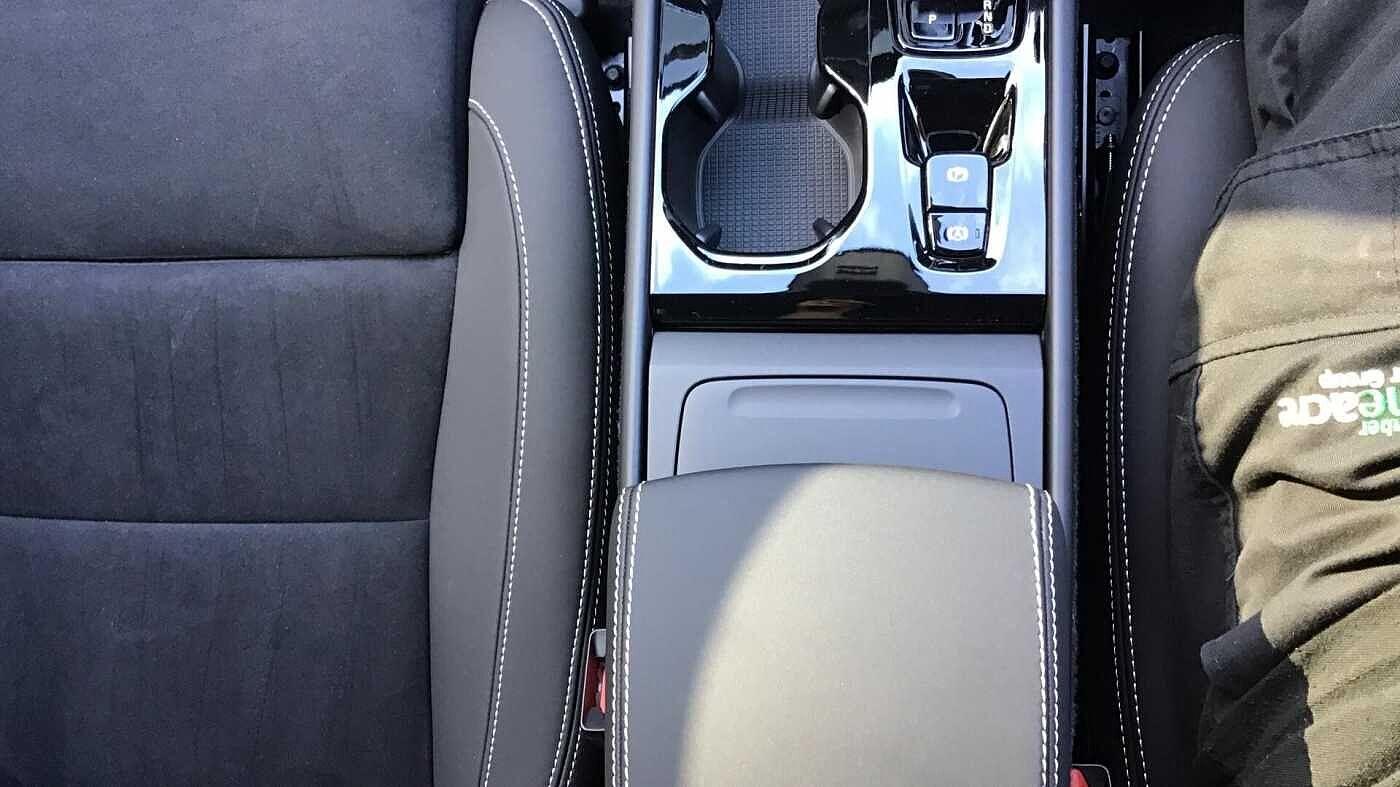 Used Volvo XC40 2025 for sale - 76159058: Photo 12