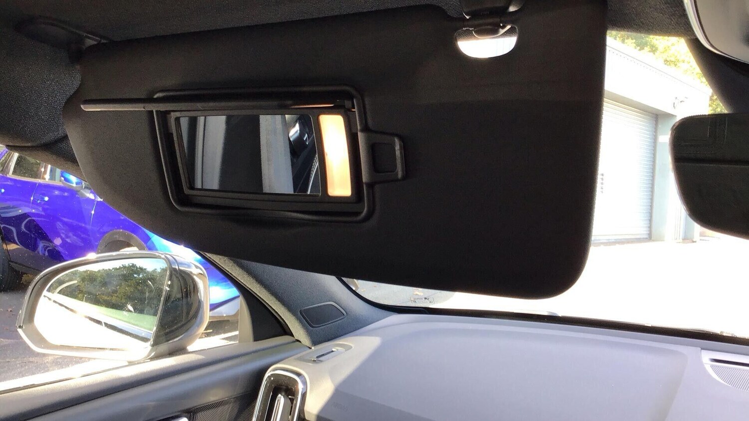 Used Volvo XC40 2025 for sale - 76159058: Photo 67