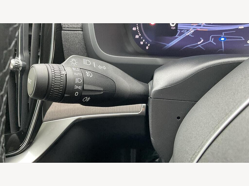 Used Volvo XC90 2025 for sale - 76802191: Photo 9