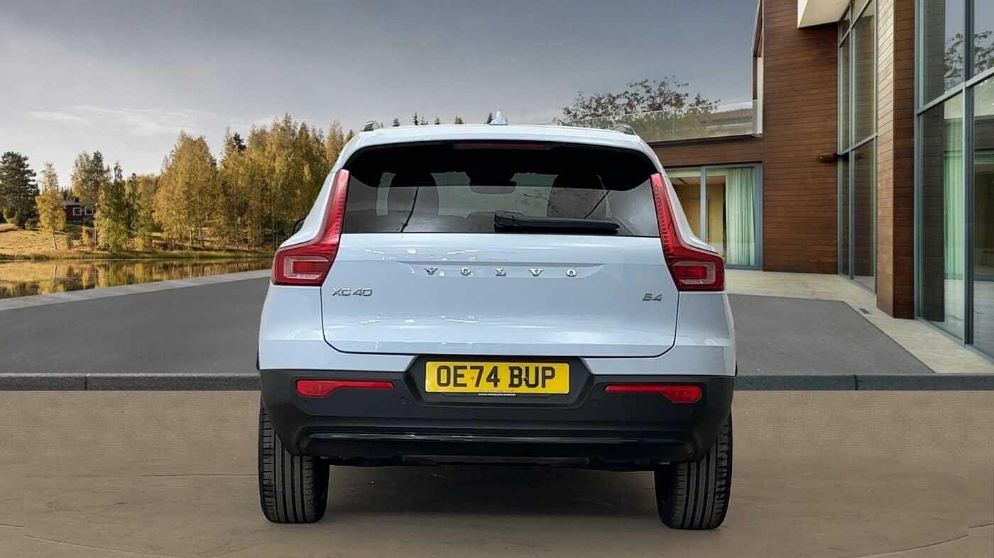 Used Volvo XC40 2024 for sale - 76440905: Photo 4