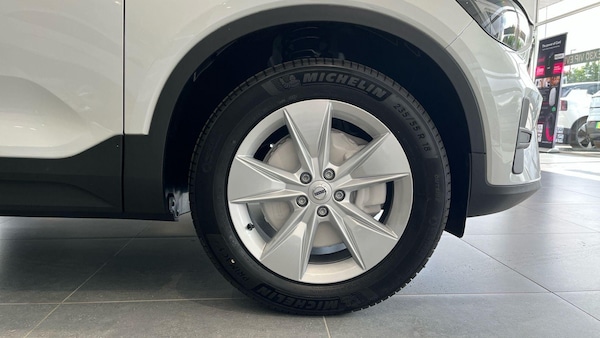 Used Volvo XC40 2025 for sale - 75127131: Photo 16