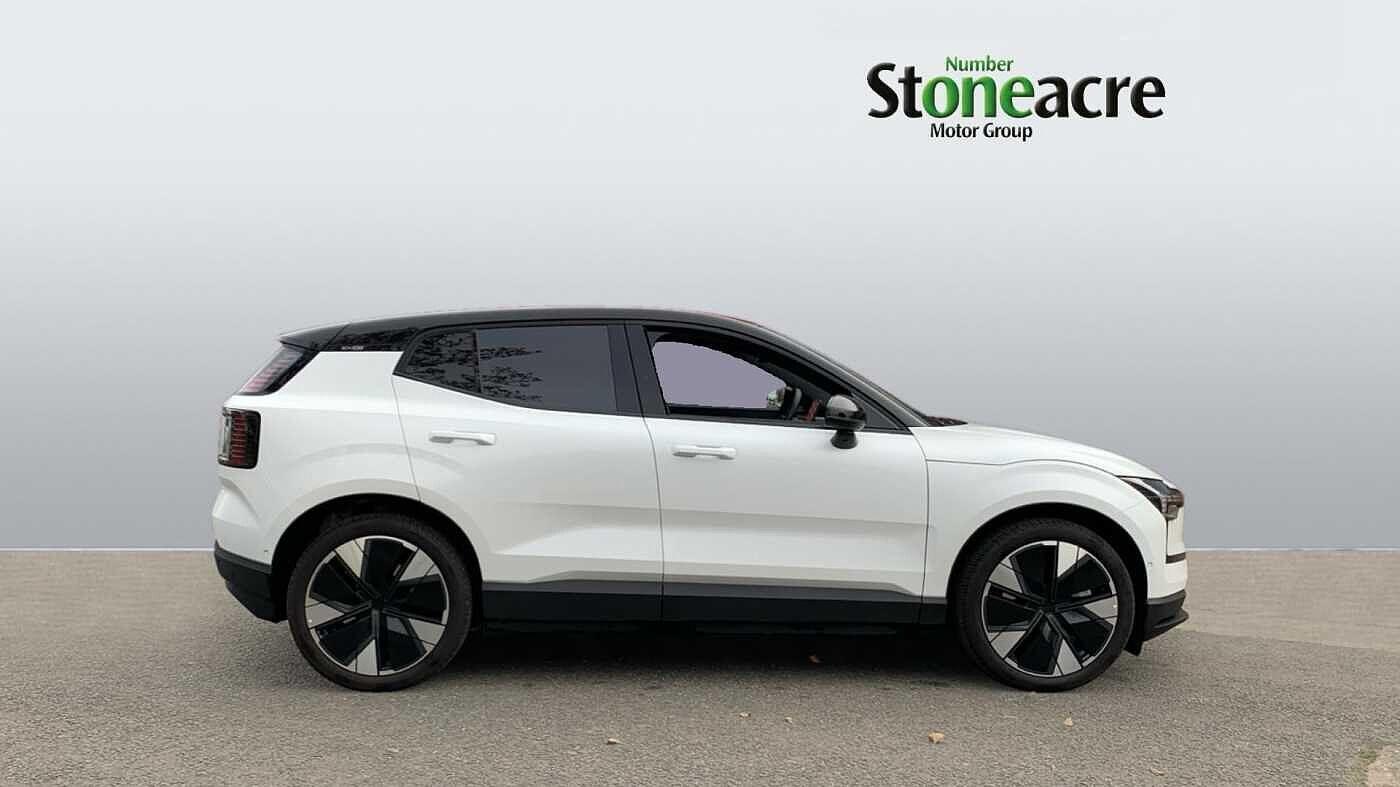 Used Volvo EX30 2025 for sale - 77049952: Photo 3