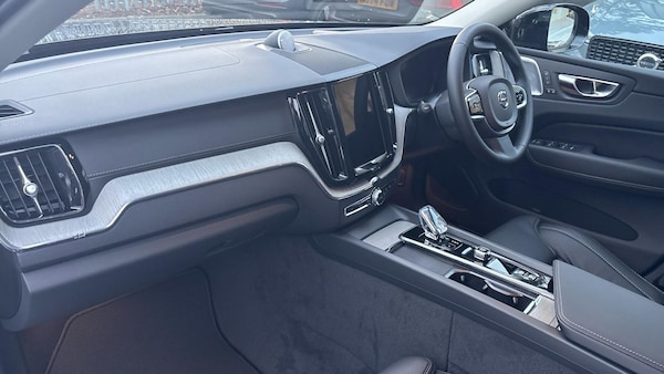Used Volvo XC60 2024 for sale - 73256722: Photo 4