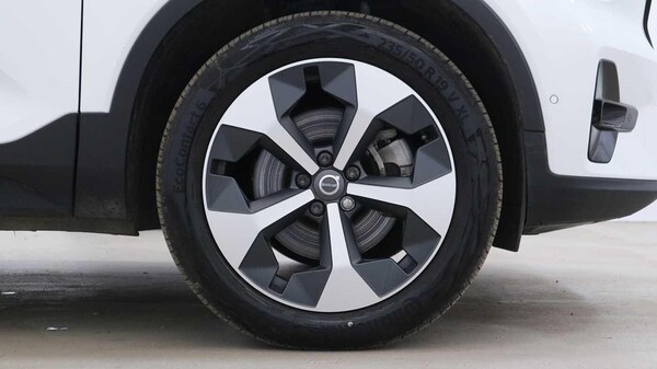 Used Volvo XC40 2024 for sale - 74667287: Photo 18