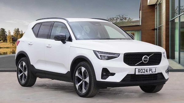 Used Volvo XC40 2024 for sale - 74667287: Photo 1