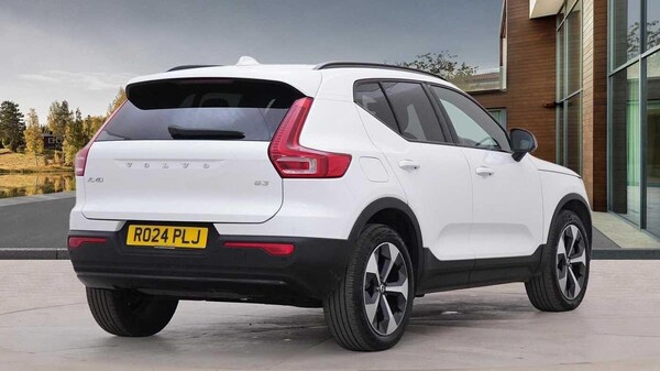 Used Volvo XC40 2024 for sale - 74667287: Photo 3