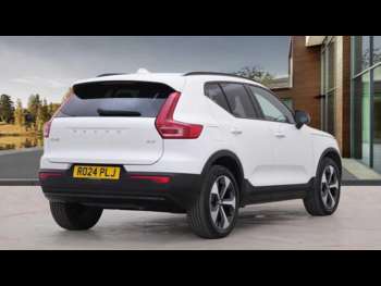 Used Volvo XC40 2024 for sale - 74667287: Photo