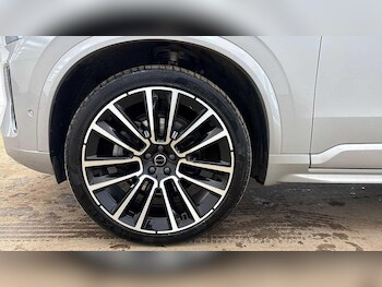 Used Volvo XC90 2025 for sale - 78230634: Photo