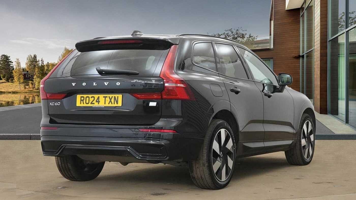 Used Volvo XC60 2024 for sale - 76781014: Photo 3