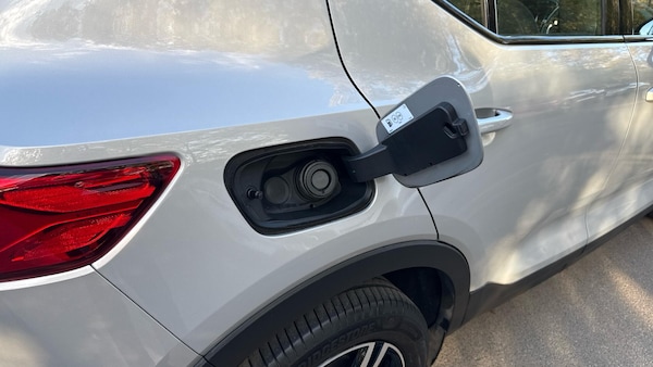 Used Volvo XC40 2023 for sale - 76246874: Photo 31