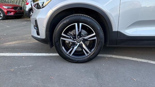 Used Volvo XC40 2023 for sale - 76246874: Photo 39