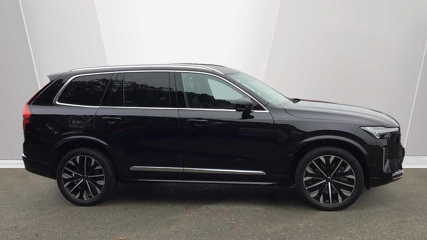 Used Volvo XC90 2025 for sale - 77396249: Photo 2