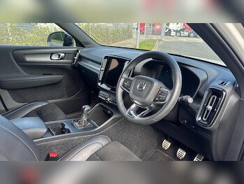 Used Volvo XC40 2022 for sale - 78492016: Photo