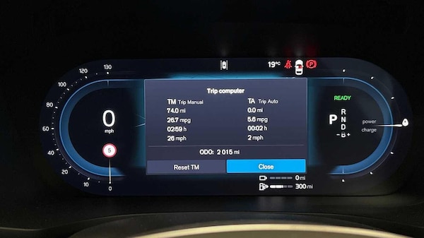 Used Volvo V60 2024 for sale - 75589759: Photo 12
