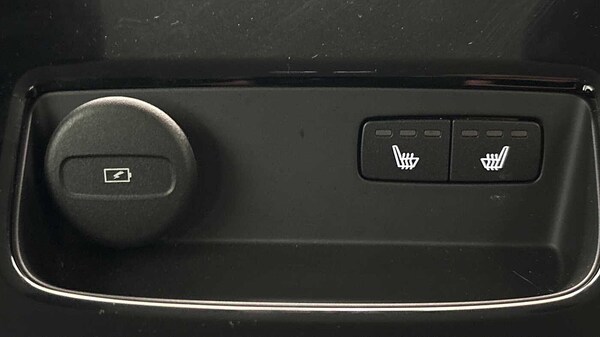 Used Volvo V60 2024 for sale - 75589759: Photo 17