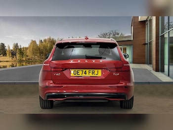 Used Volvo V60 2024 for sale - 75589759: Photo
