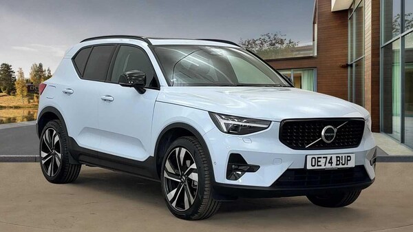 Used Volvo XC40 2024 for sale - 75645575: Photo 1