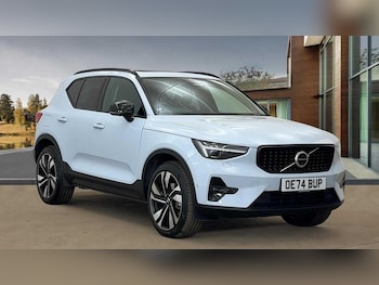 Volvo - XC40
