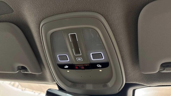 Used Volvo XC40 2024 for sale - 75645575: Photo 33